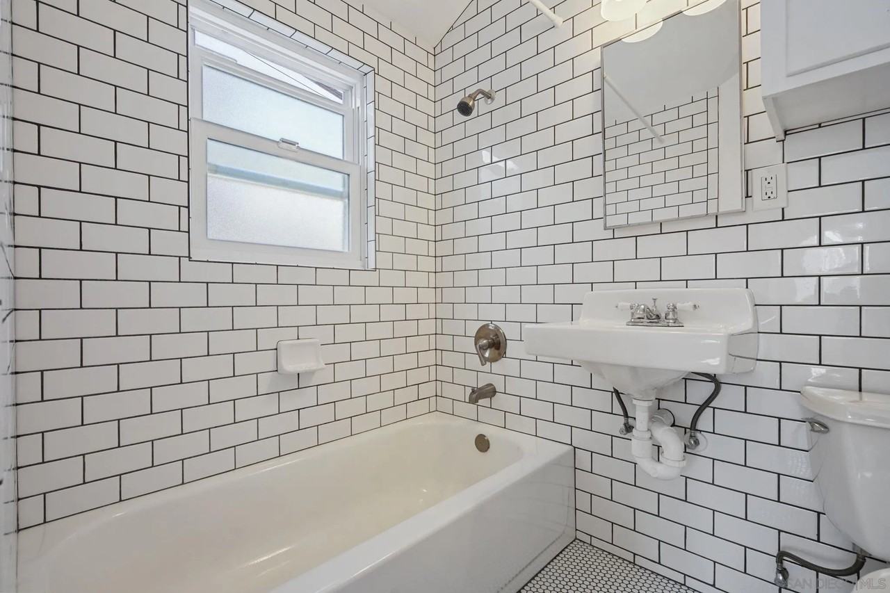 831 Tangiers Ct #831 - Photo 4 of 20