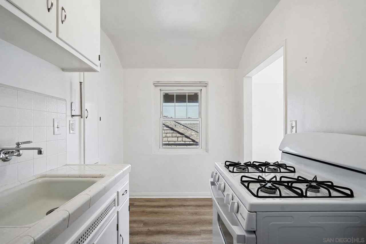 831 Tangiers Ct #831 - Photo 6 of 20