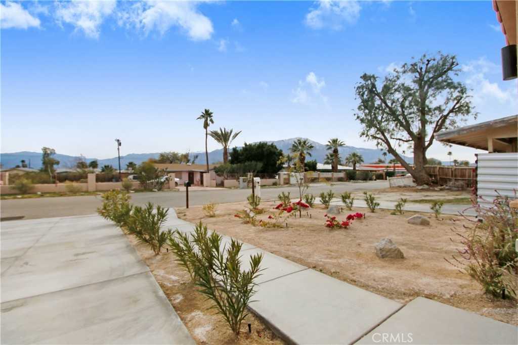 66604 Estrella Avenue - Photo 2 of 6