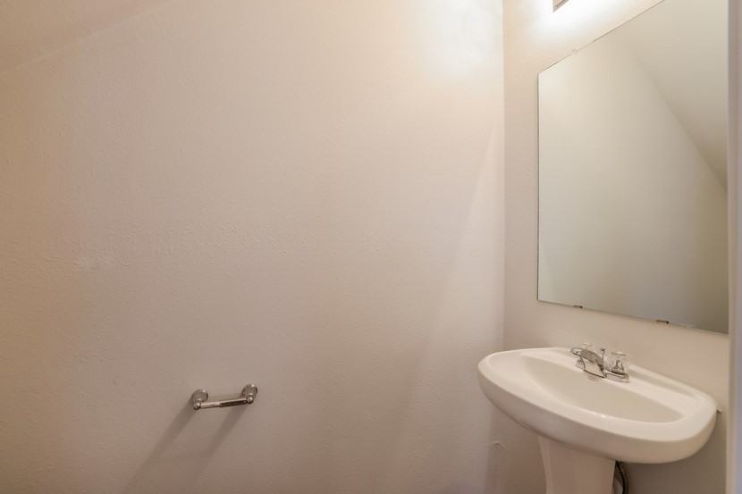 21502 Kimro Ln #21502 - Photo 2 of 13