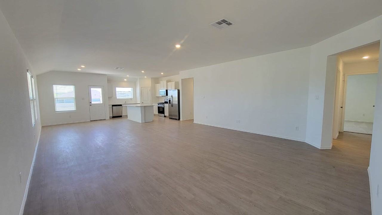 300 Dreyer #300 - Photo 2 of 18