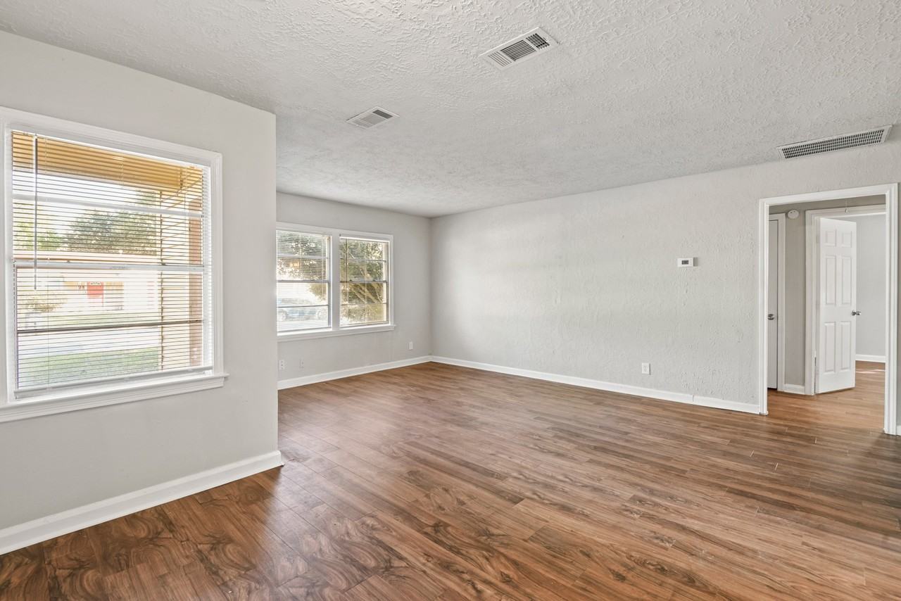 911 Patsy Dr #911 - Photo 7 of 13