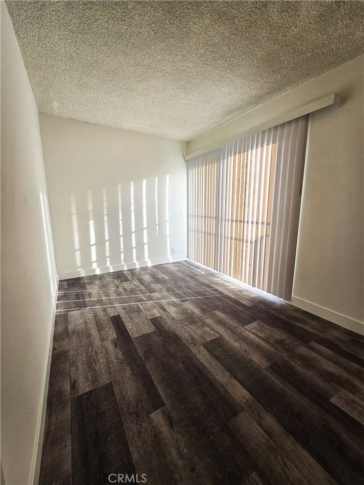 911 New Depot Street #911-7 - Photo 3 of 20