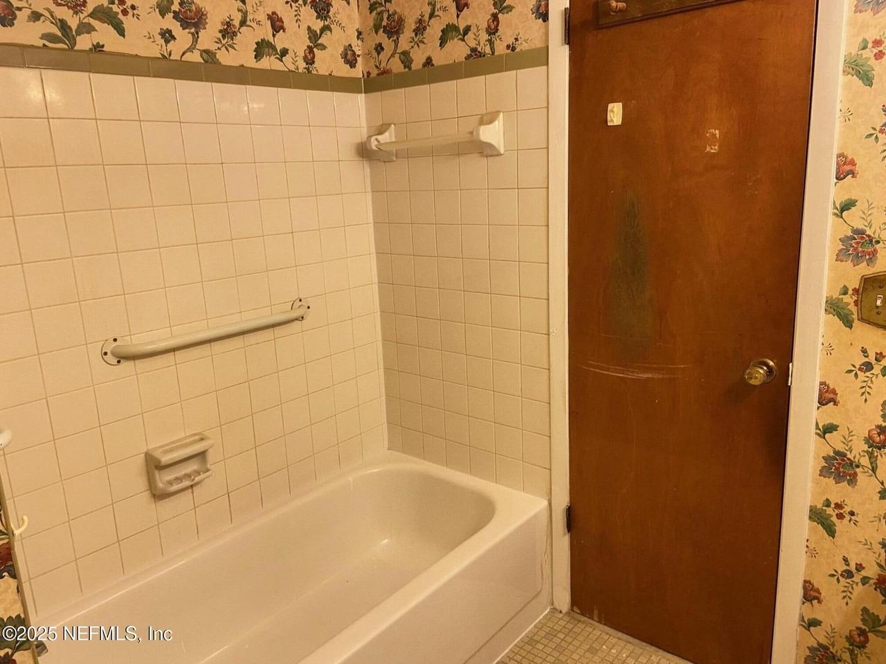 1120 Bluehill Drive North #1120