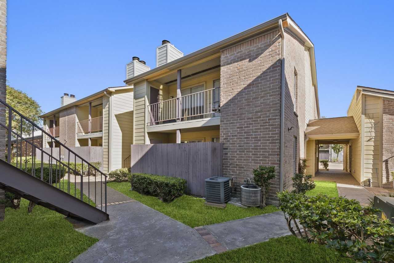 9350 Country Creek Drive #9350-52 - Photo 5 of 27