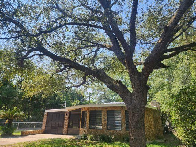 311 East Glen Avenue #311 - Photo 3 of 19