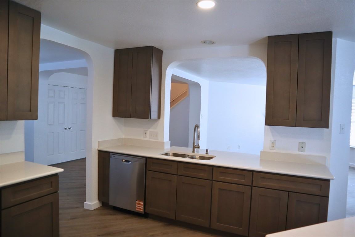 209 Sunny Brook Drive #209 - Photo 4 of 21