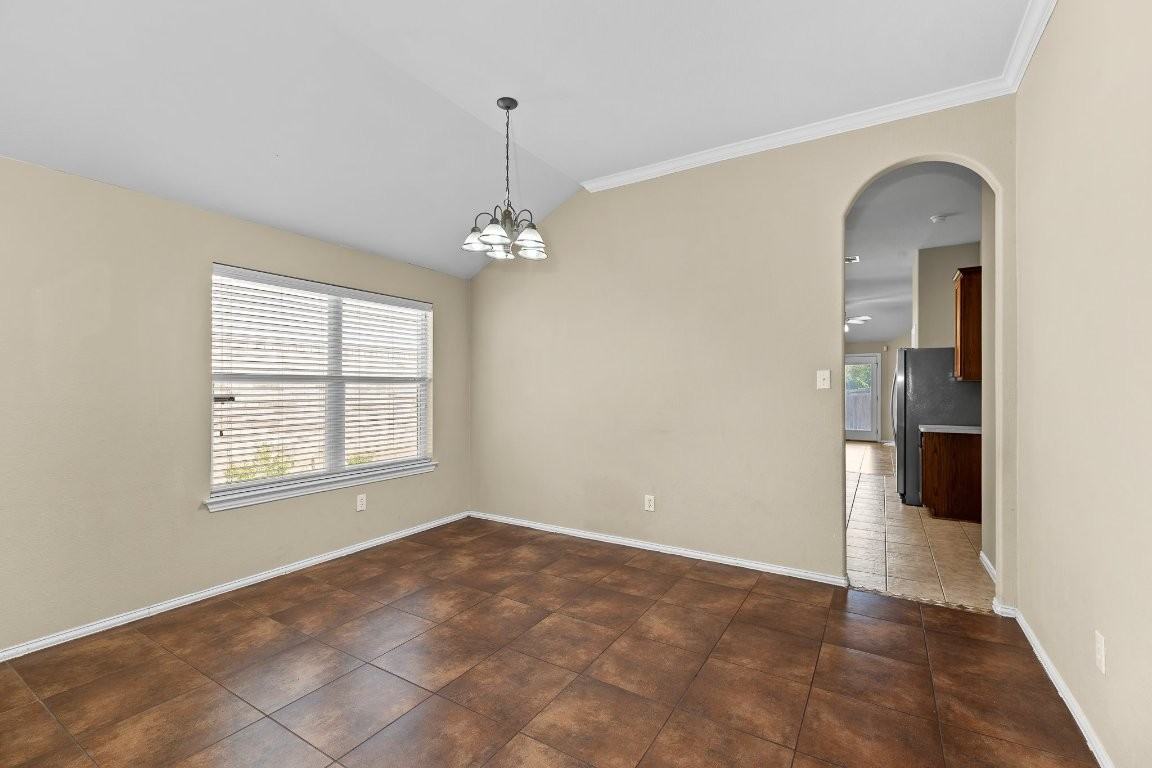 208 Pecanwood South #208 - Photo 5 of 40