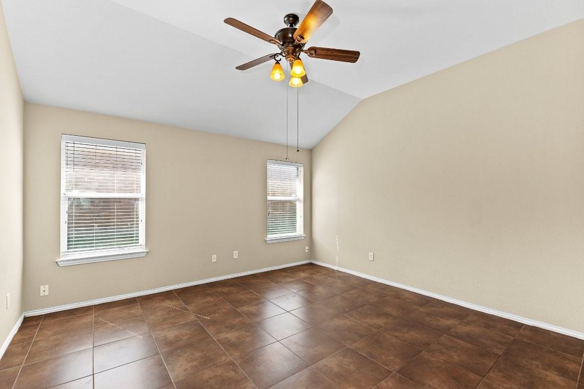 208 Pecanwood South #208 - Photo 7 of 40