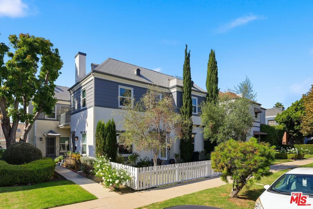 111 North Harper Avenue #1111-2 - Photo 4 of 29