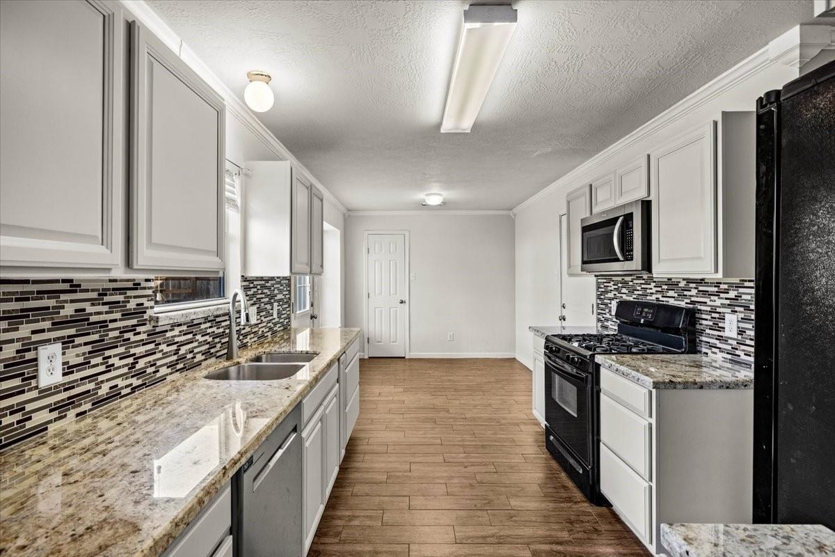 158 Bristol Bend Lane #158 - Photo 3 of 32