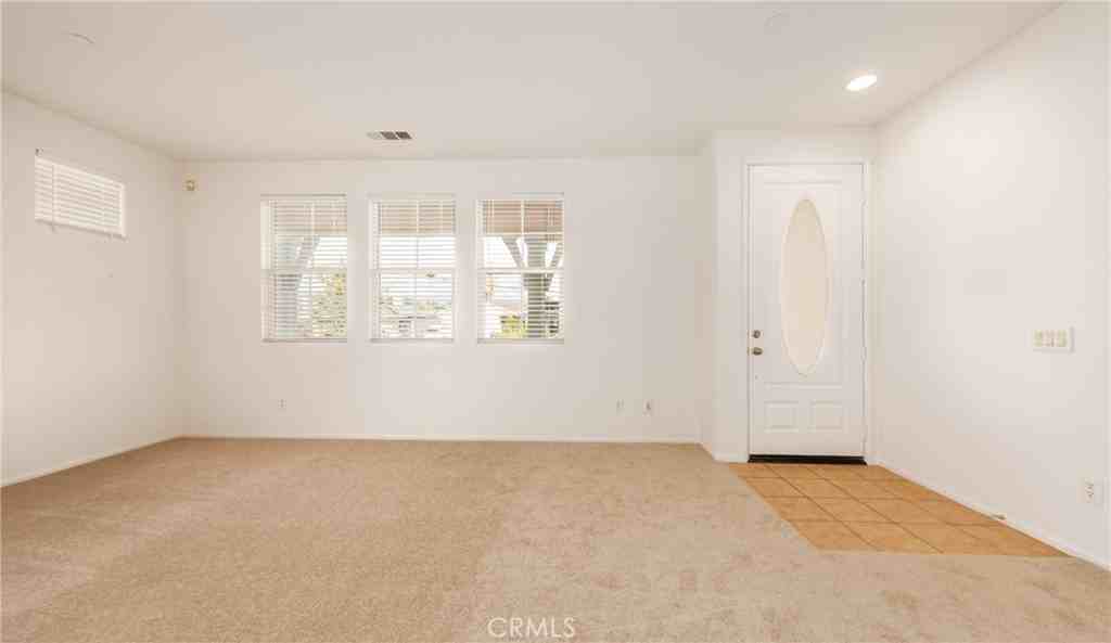 10840 Sinclare Circle #10840 - Photo 3 of 17
