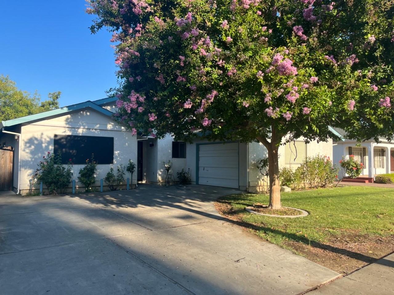 40 College Street #40A - Photo 2 of 17