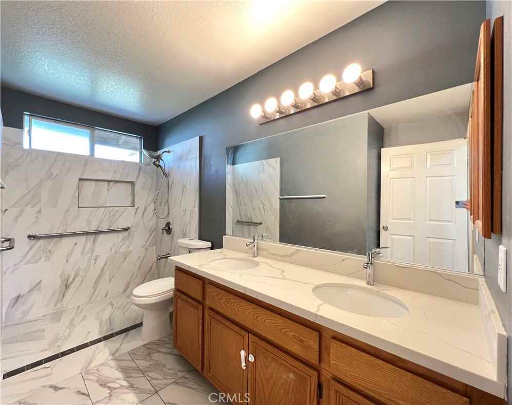 3969 Sierra Avenue #3969 - Photo 7 of 19