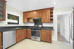 160 North Greenwood Avenue #160 - Photo 1 of 1