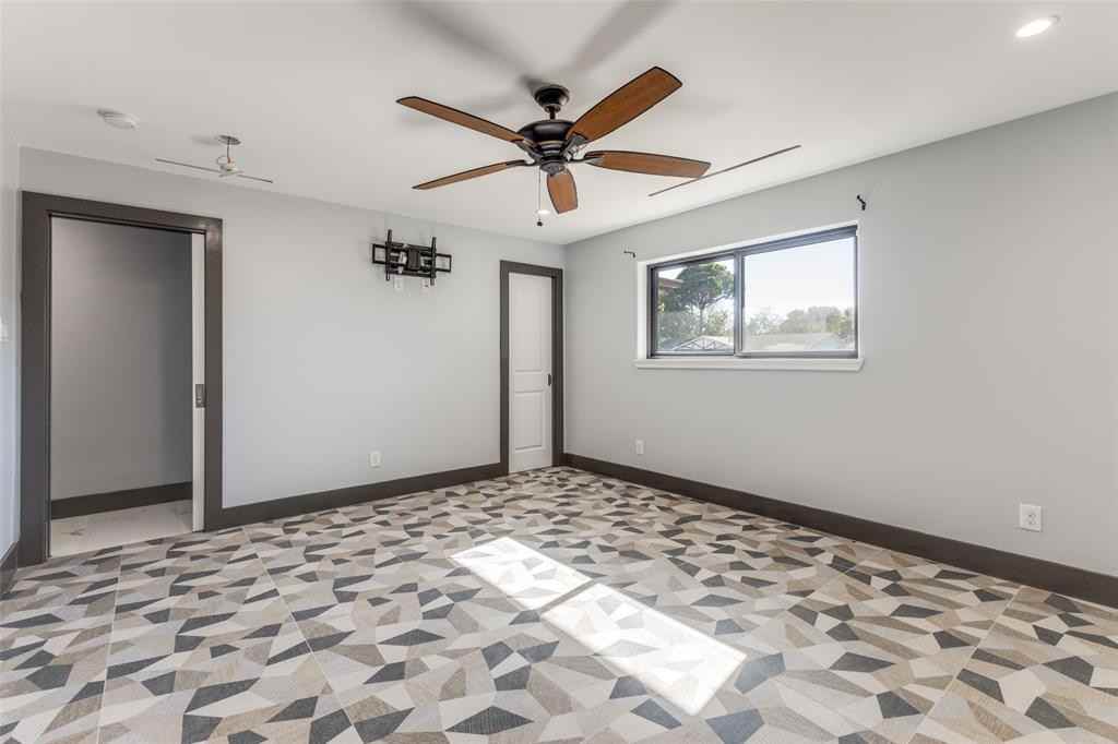 2124 Charles Drive #2124 - Photo 3 of 13