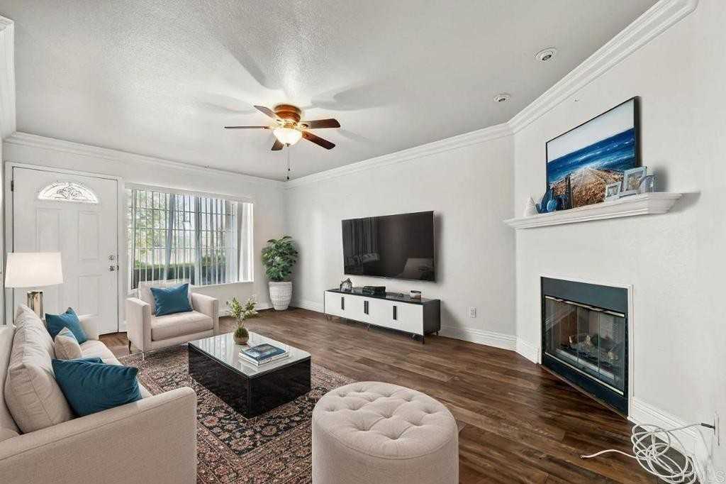 4775 Seminole Drive #4775-105 - Photo 4 of 32