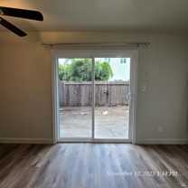 807 Lovers Lane #807E - Photo 1 of 1