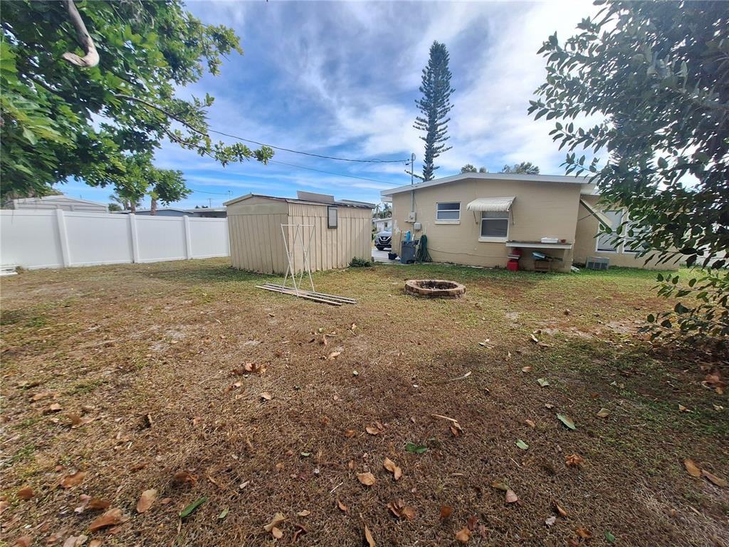 8564 Agress Ave #8564 - Photo 4 of 22