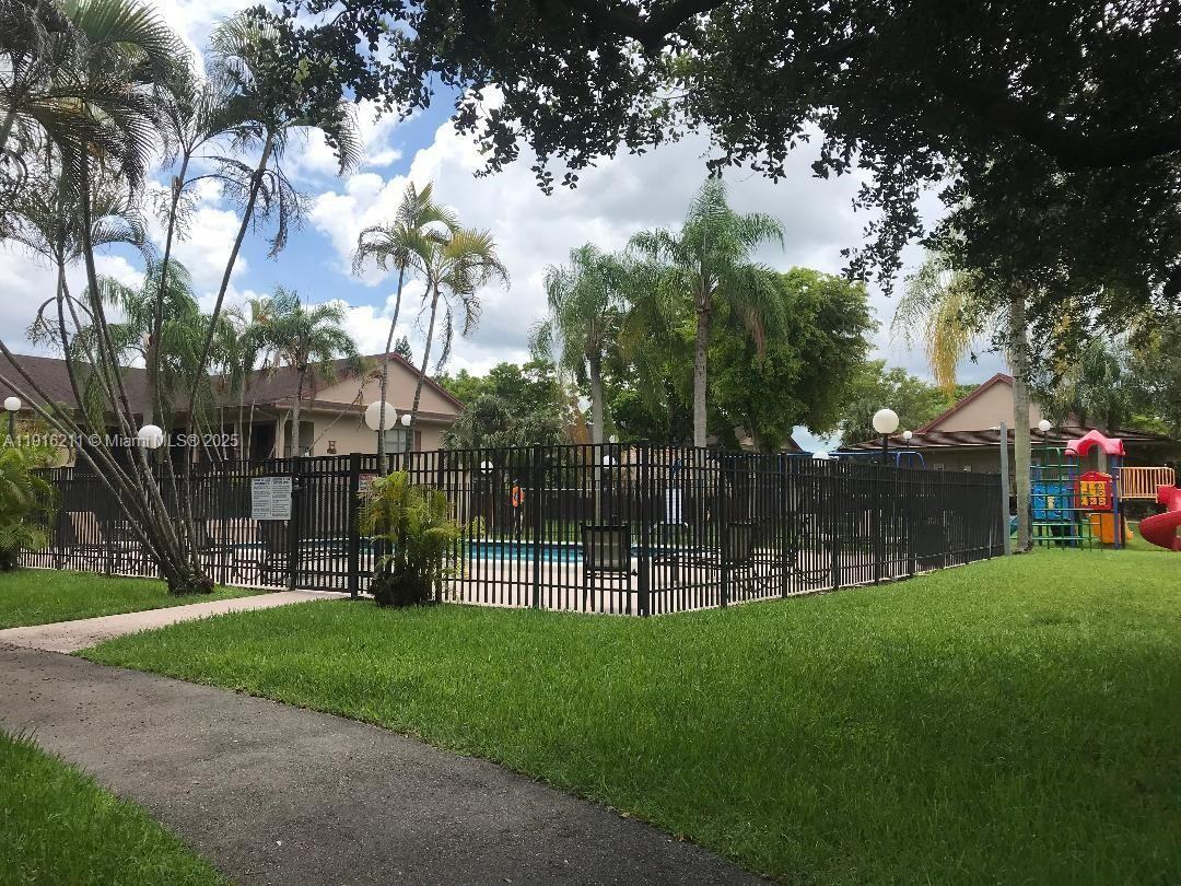 11287 Sw 88th St #11287209L - Photo 3 of 16