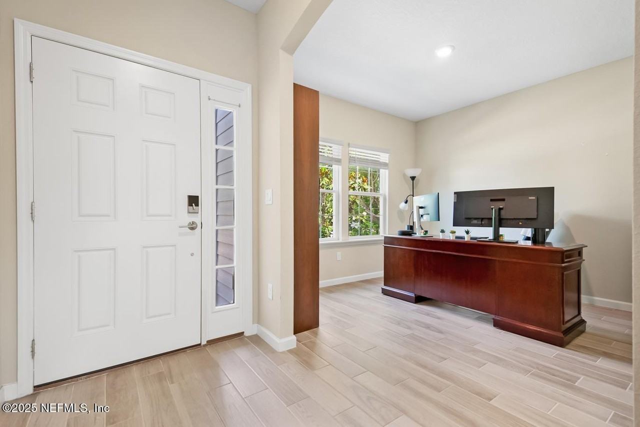 10165 Roman Lane #10165 - Photo 3 of 25