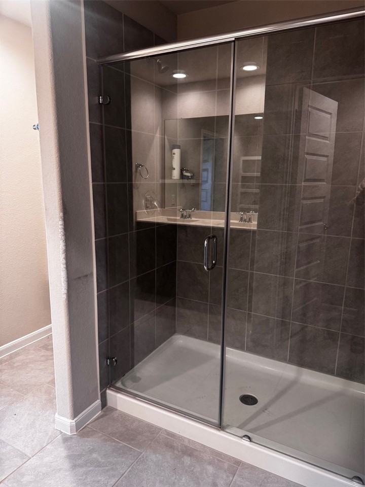 5515 Russett Bay Ct #5515 - Photo 5 of 30