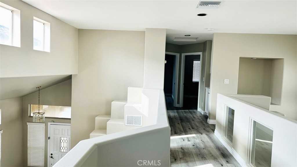 5002 Glickman Avenue #5002 - Photo 5 of 23