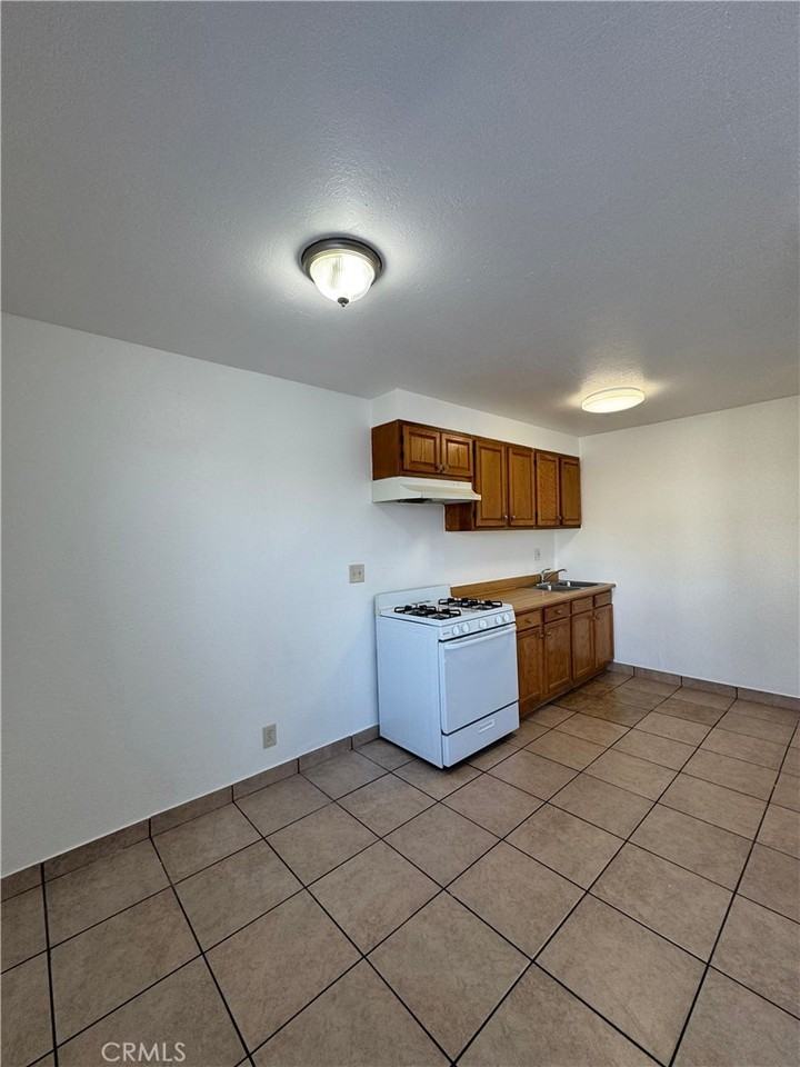 1422 South Townsend Street #1422-3 - Photo 2 of 6