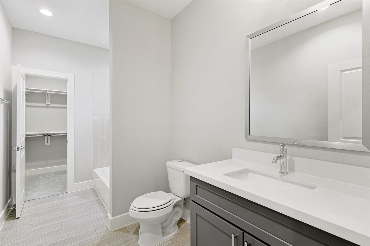 1222 Upton St #1222 - Photo 3 of 41