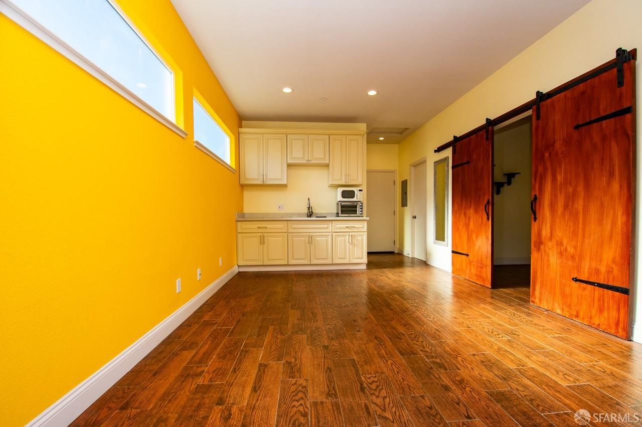 40 Encina Avenue #40 - Photo 3 of 47