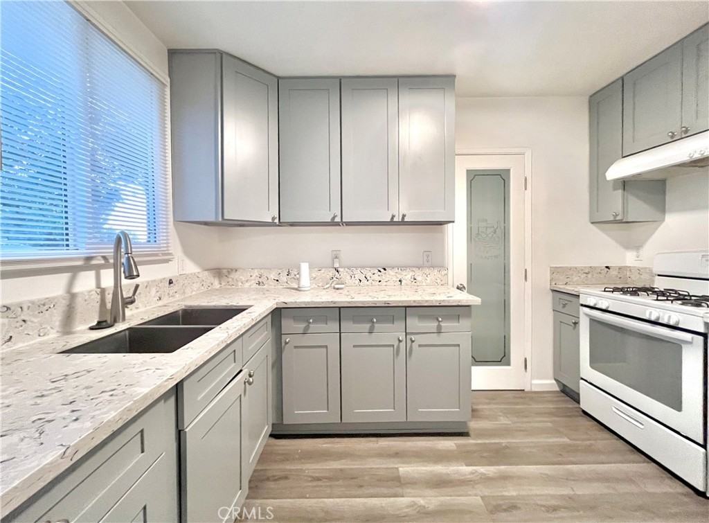 4026 Daines Dr #4026 - Photo 5 of 15