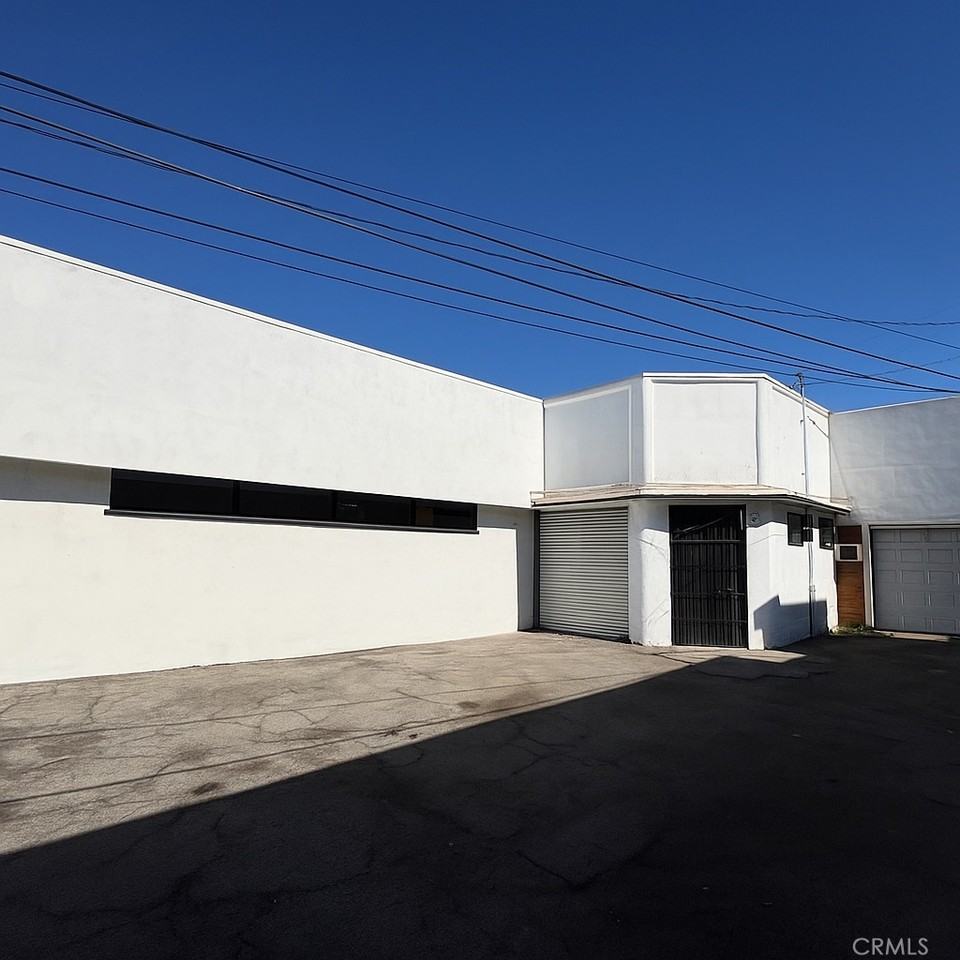 2514 Daly St #2514 - Photo 2 of 5