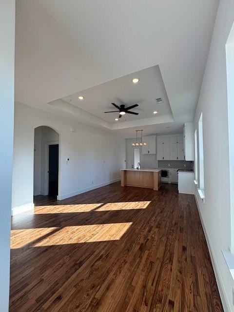 700 Park Dr #700 - Photo 2 of 18