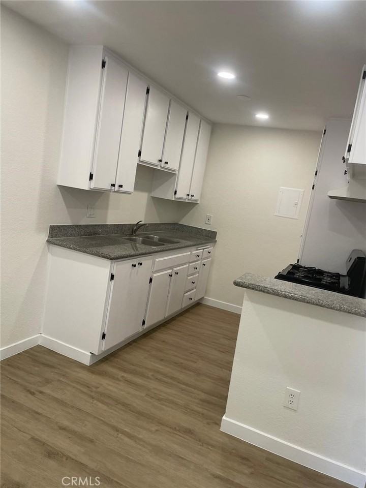 8135 Reseda Boulevard #8135-9 - Photo 5 of 8