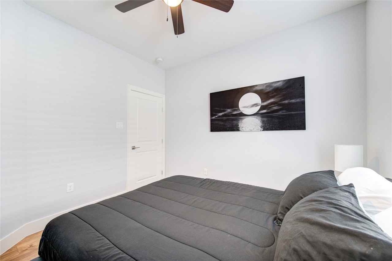 10021 Alfred Ln #10021B - Photo 6 of 46