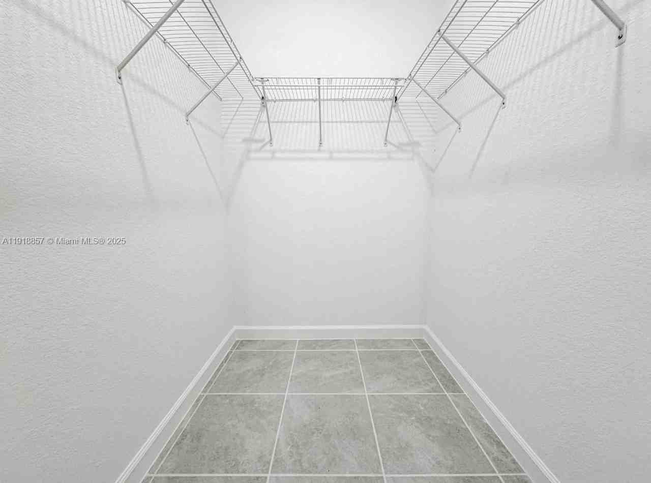 19722 Sw 321st St #19722B - Photo 3 of 16