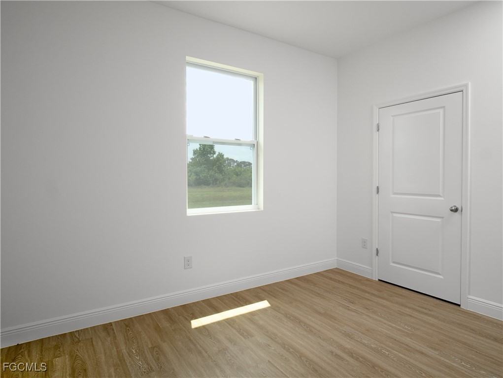 1140 Jay Ter #1140 - Photo 2 of 10