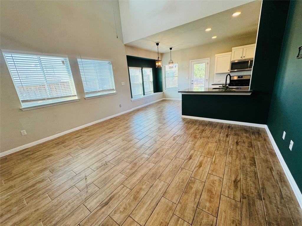 718 Nautical Loop #718 - Photo 6 of 26