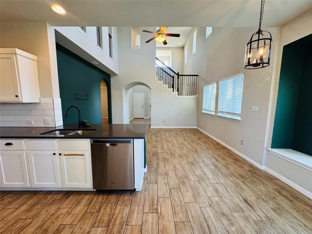 718 Nautical Loop #718 - Photo 7 of 26