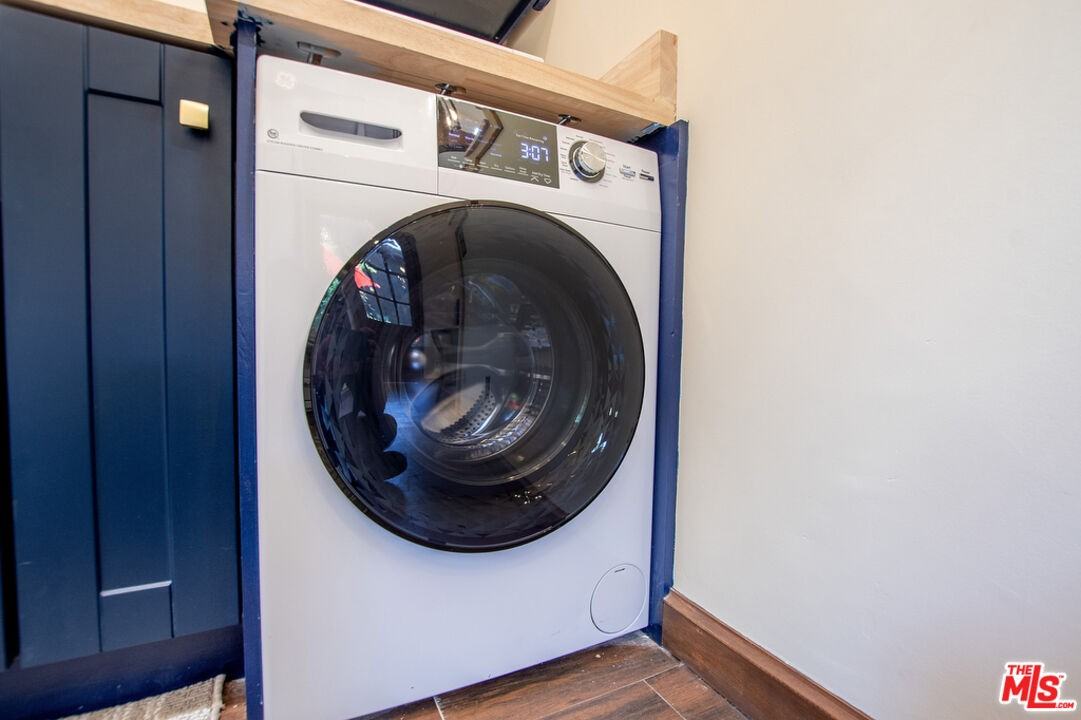 1722 N Stanley Ave #1722 - Photo 3 of 45