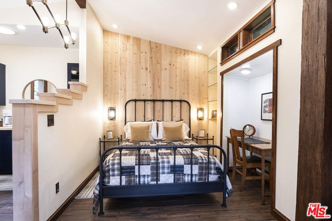 1722 N Stanley Ave #1722 - Photo 4 of 45