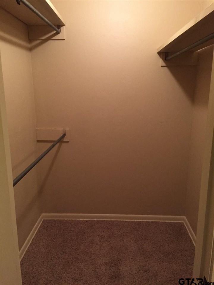 914 Joel Dr #914 - Photo 5 of 7