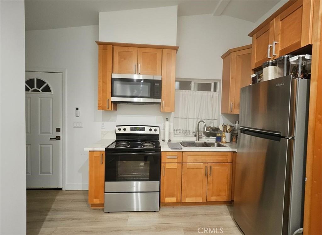 6836 Colmar Ave #68361-4 - Photo 3 of 6