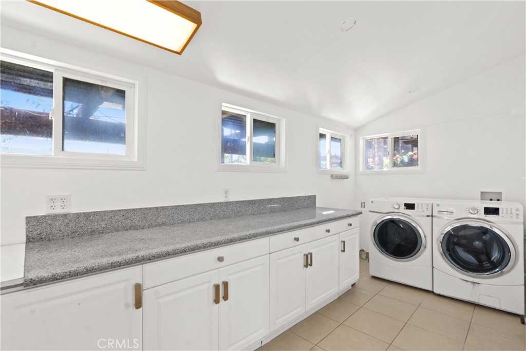 4512 E Rosada St #4512 - Photo 3 of 16