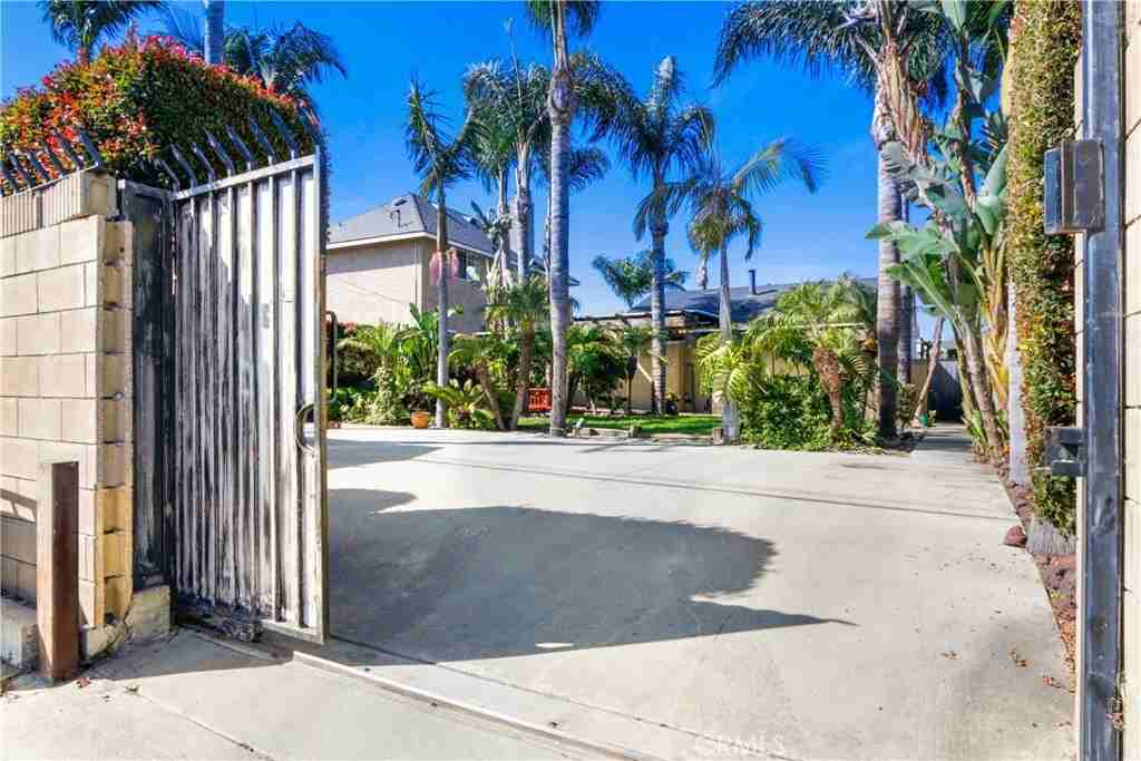 4512 E Rosada St #4512 - Photo 6 of 16