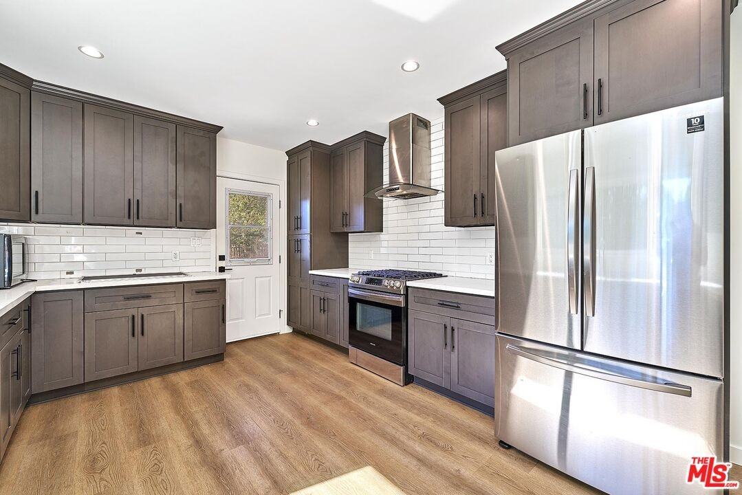 6443 Columbus Ave #6443 - Photo 5 of 24