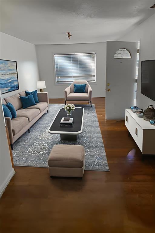 3432 Kellogg Ave #3432 - Photo 2 of 7