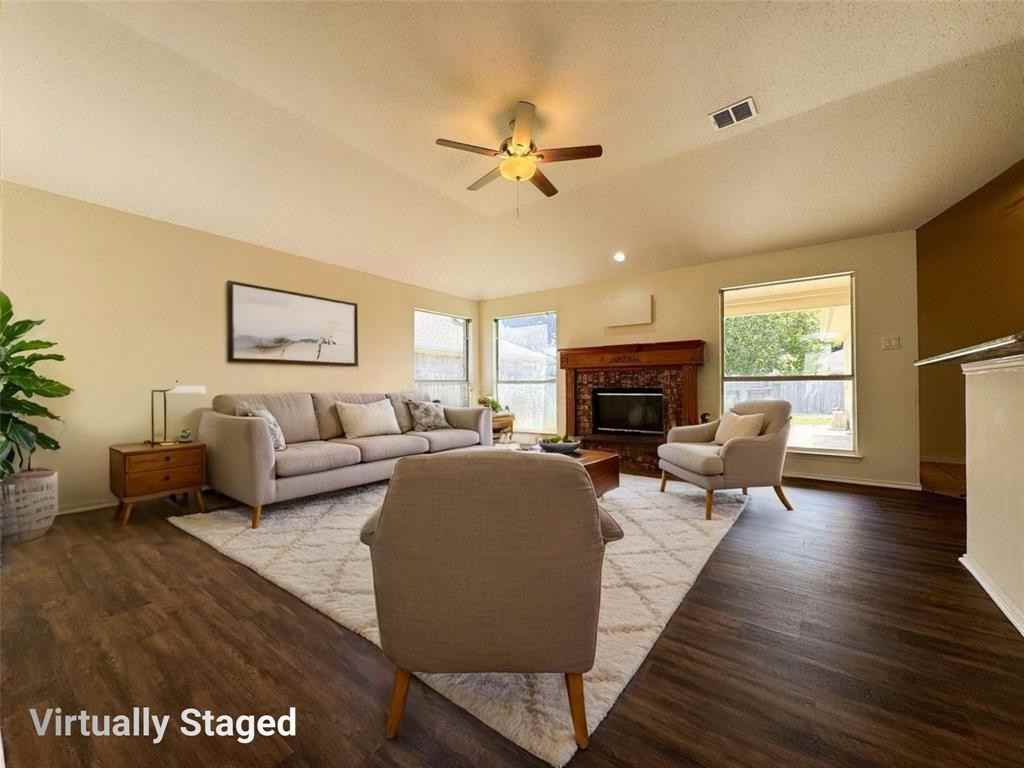 1020 Bonanza Dr #1020 - Photo 3 of 10