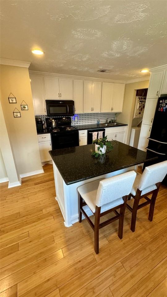 404 Quitman St #404-2 - Photo 6 of 7