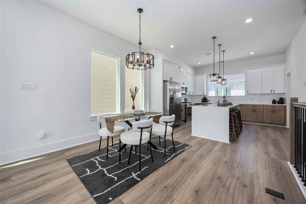 1941 Knoll Square Dr #1941 - Photo 2 of 34